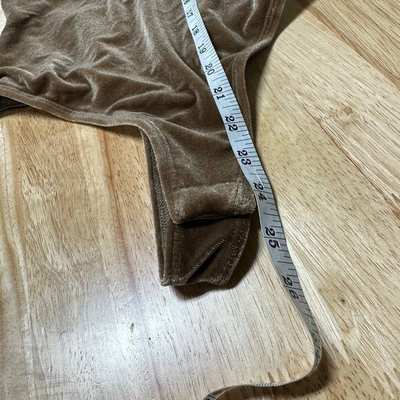 Alix NYC NWT Bentley Velvet Brown Size S Bodysuit Halter Neck Open Back S - Picture 11 of 12